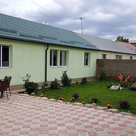 Datka Guest House Naryn Zewnętrze zdjęcie